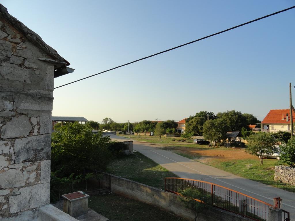 Apartments Brkic Lozovac Exterior photo